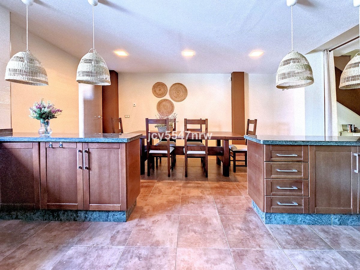 4 Bed Finca - Cortijo in Yecla