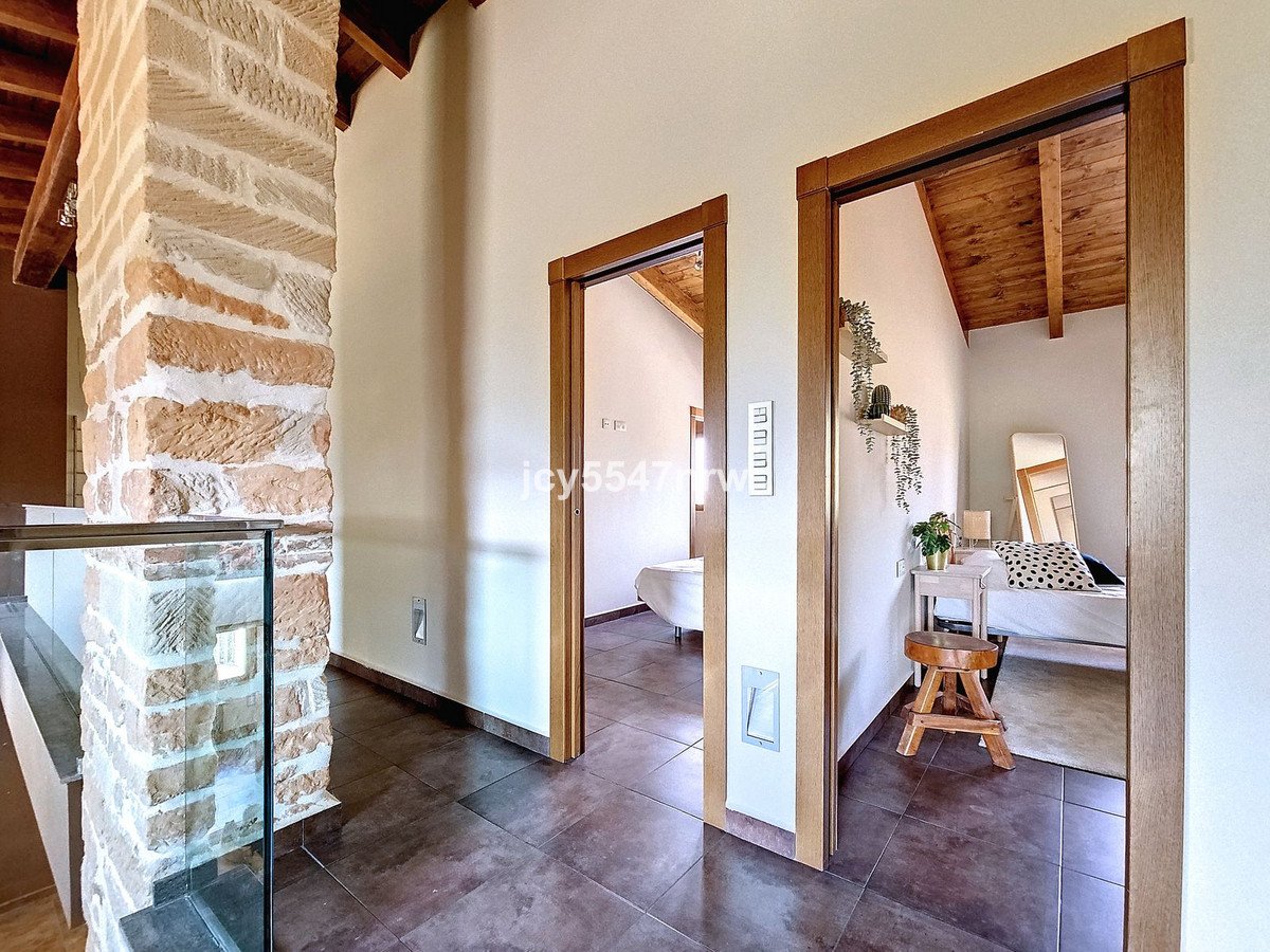 4 Bed Finca - Cortijo in Yecla