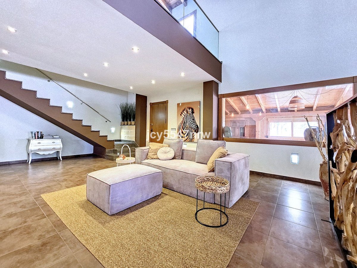 4 Bed Finca - Cortijo in Yecla