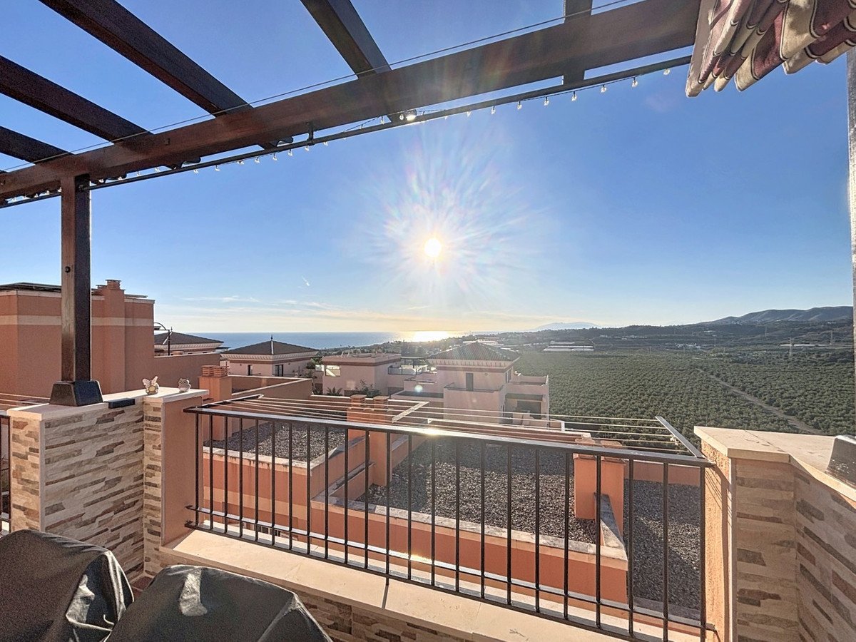 3 Bed Penthouse in Vélez-Málaga