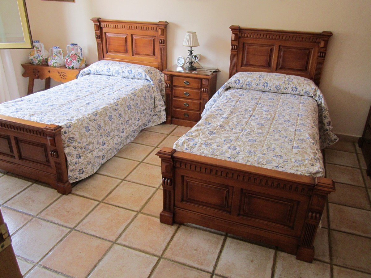 6 Bed Detached Villa in Yecla