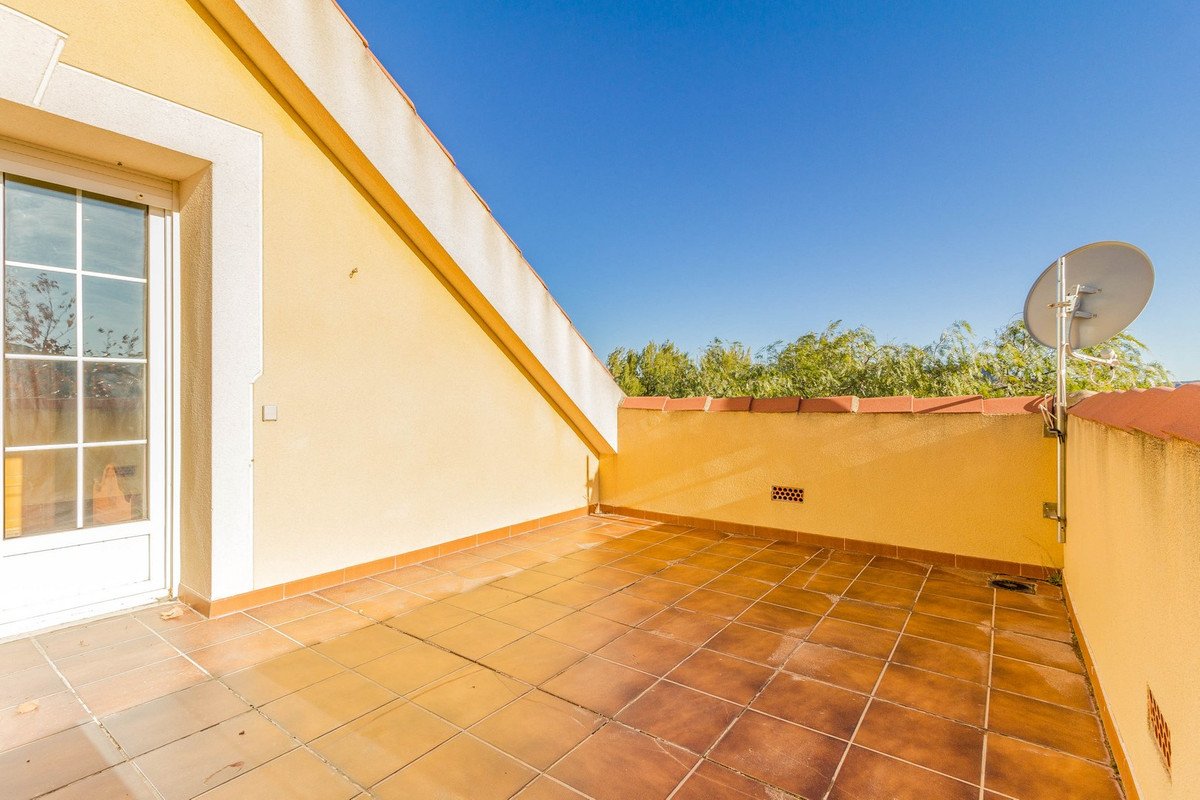 7 Bed Detached Villa in Yecla