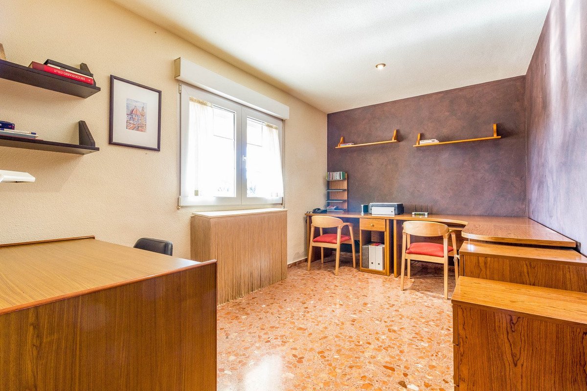 7 Bed Detached Villa in Yecla