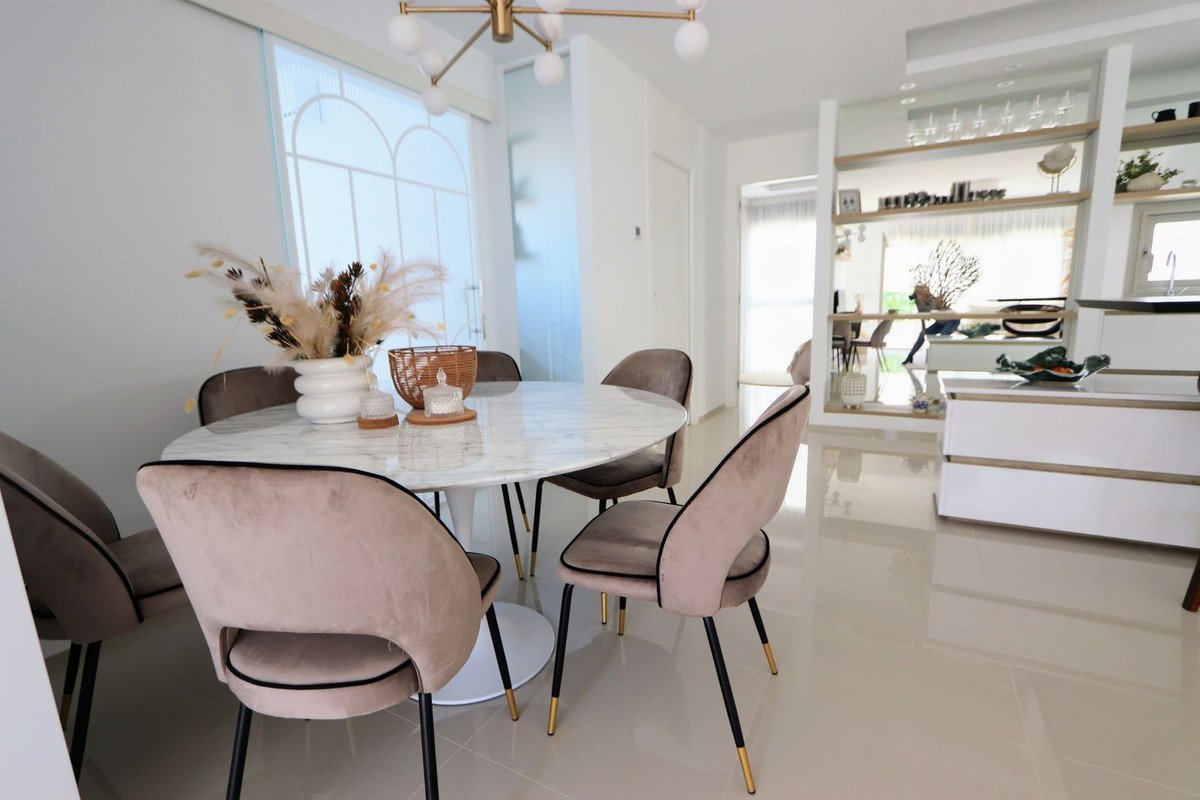4 Bed Detached Villa in Los Alcazares