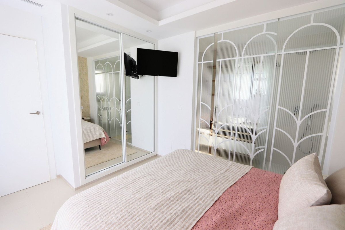 4 Bed Detached Villa in Los Alcazares