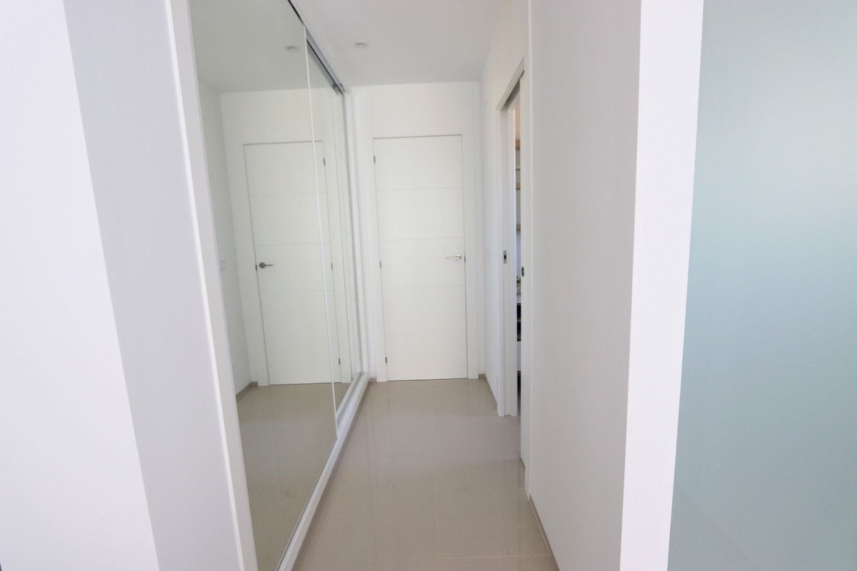 4 Bed Detached Villa in Los Alcazares