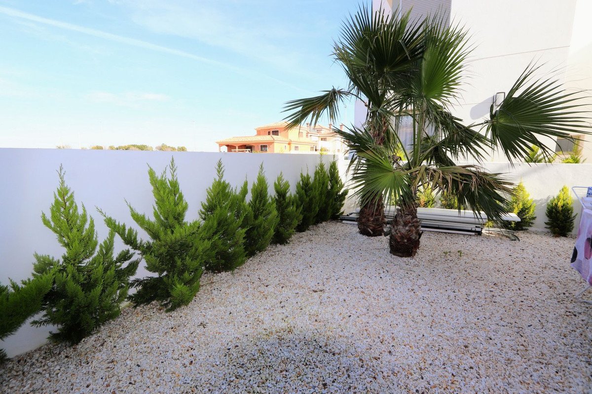 4 Bed Detached Villa in Los Alcazares