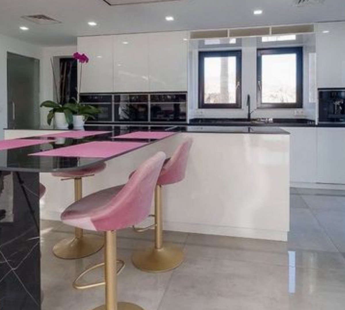 3 Bed Detached Villa in San Juan de los Terreros