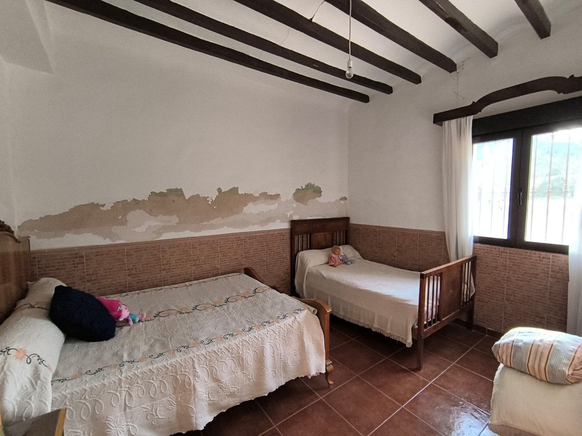 5 Bed Finca - Cortijo in Yecla