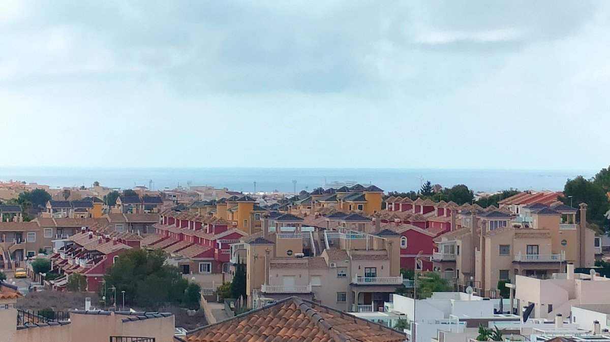 VILLAMARTÍN PARADISE PHASE V - TOWNHOUSES NEREA