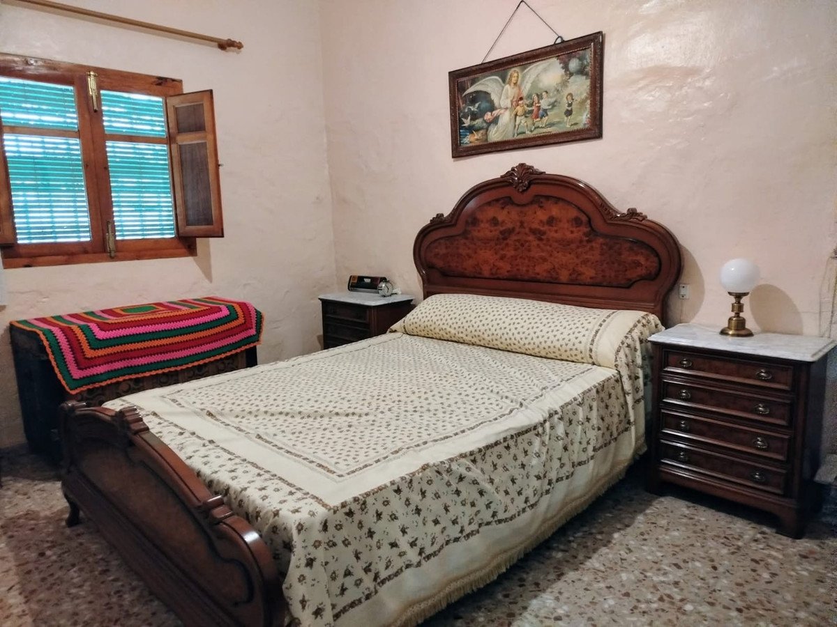 3 Bed Finca - Cortijo in Yecla