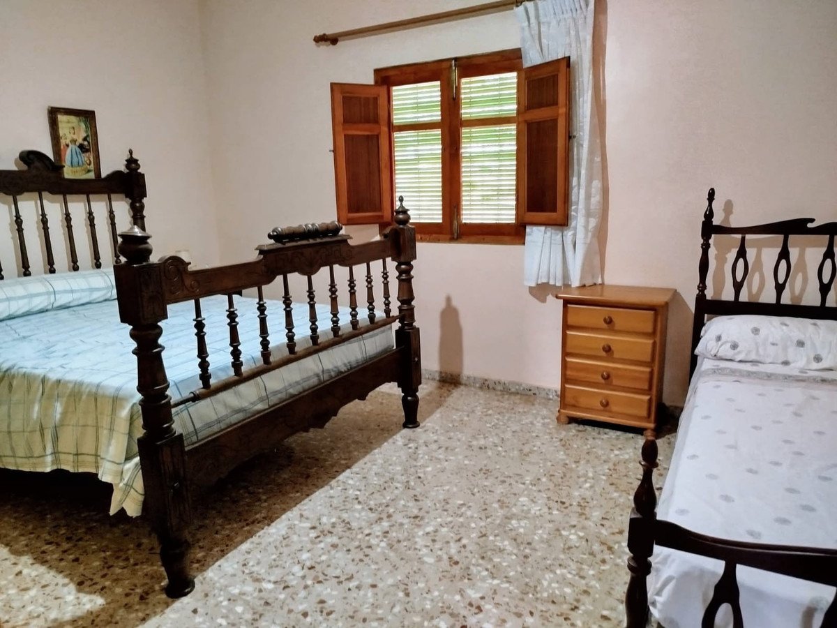 3 Bed Finca - Cortijo in Yecla