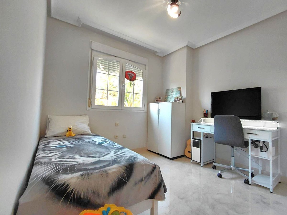 VL814684