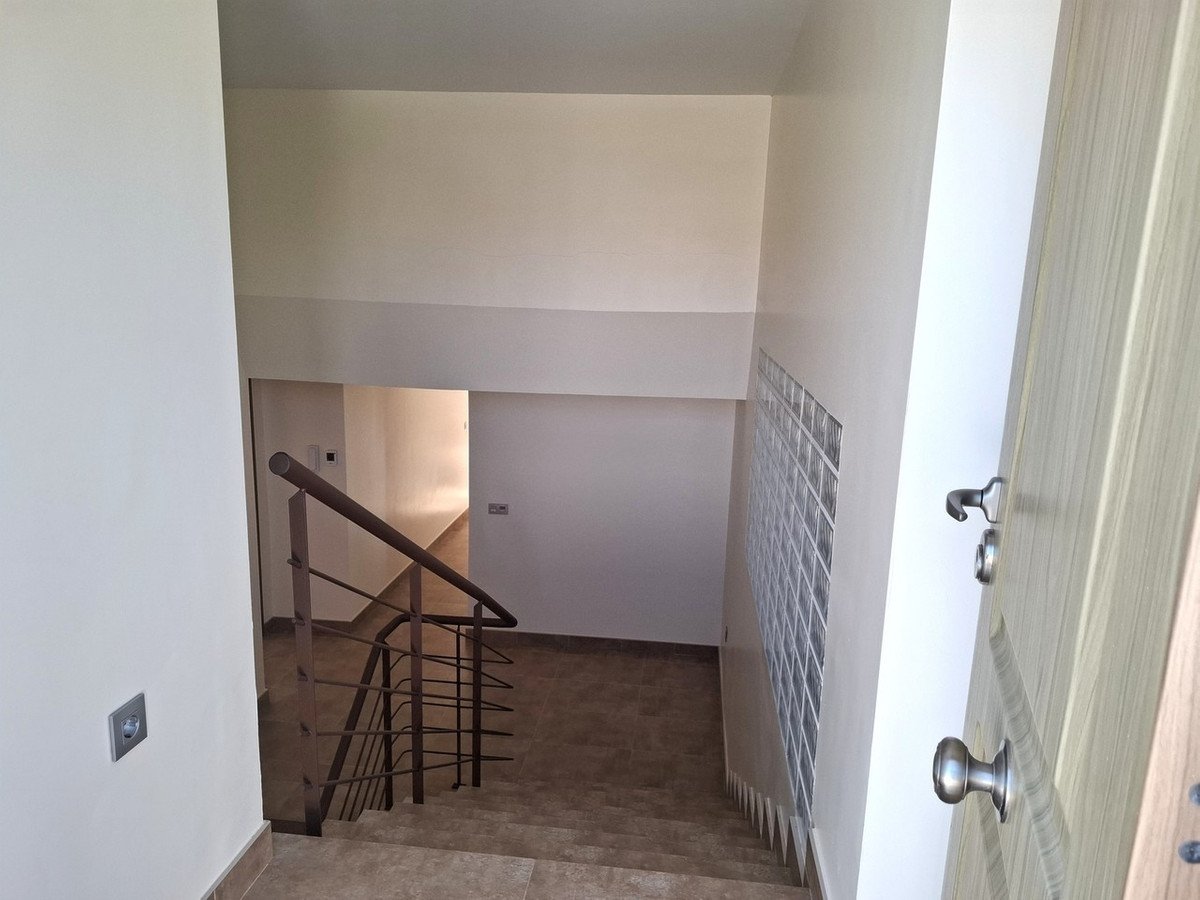 5 Bed Detached Villa in San Juan de los Terreros