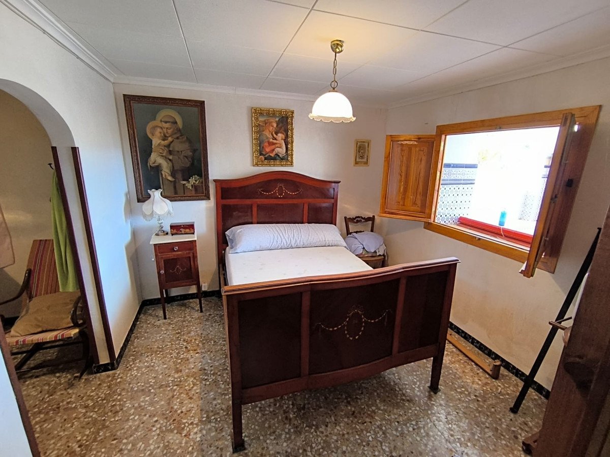 7 Bed Finca - Cortijo in Yecla
