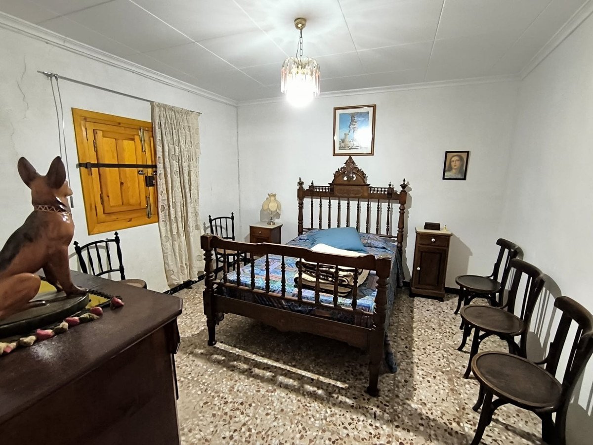 7 Bed Finca - Cortijo in Yecla