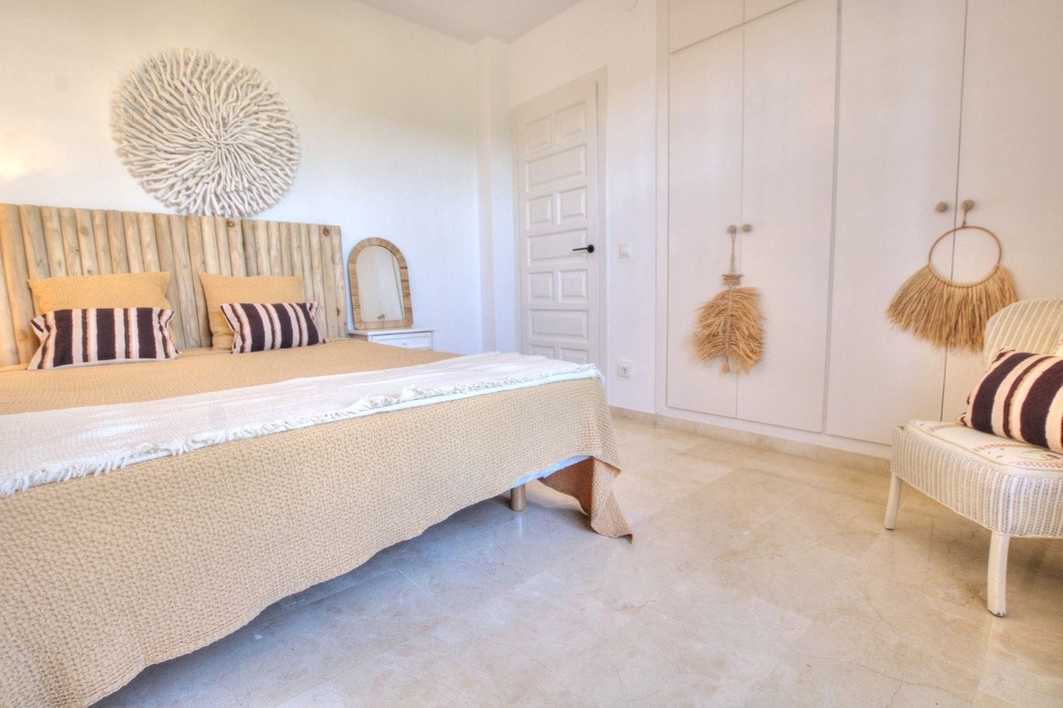 2 Bed Semi-Detached House in El Chaparral