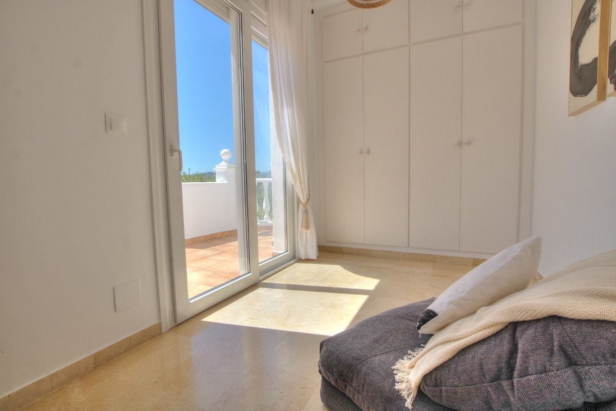 2 Bed Semi-Detached House in El Chaparral