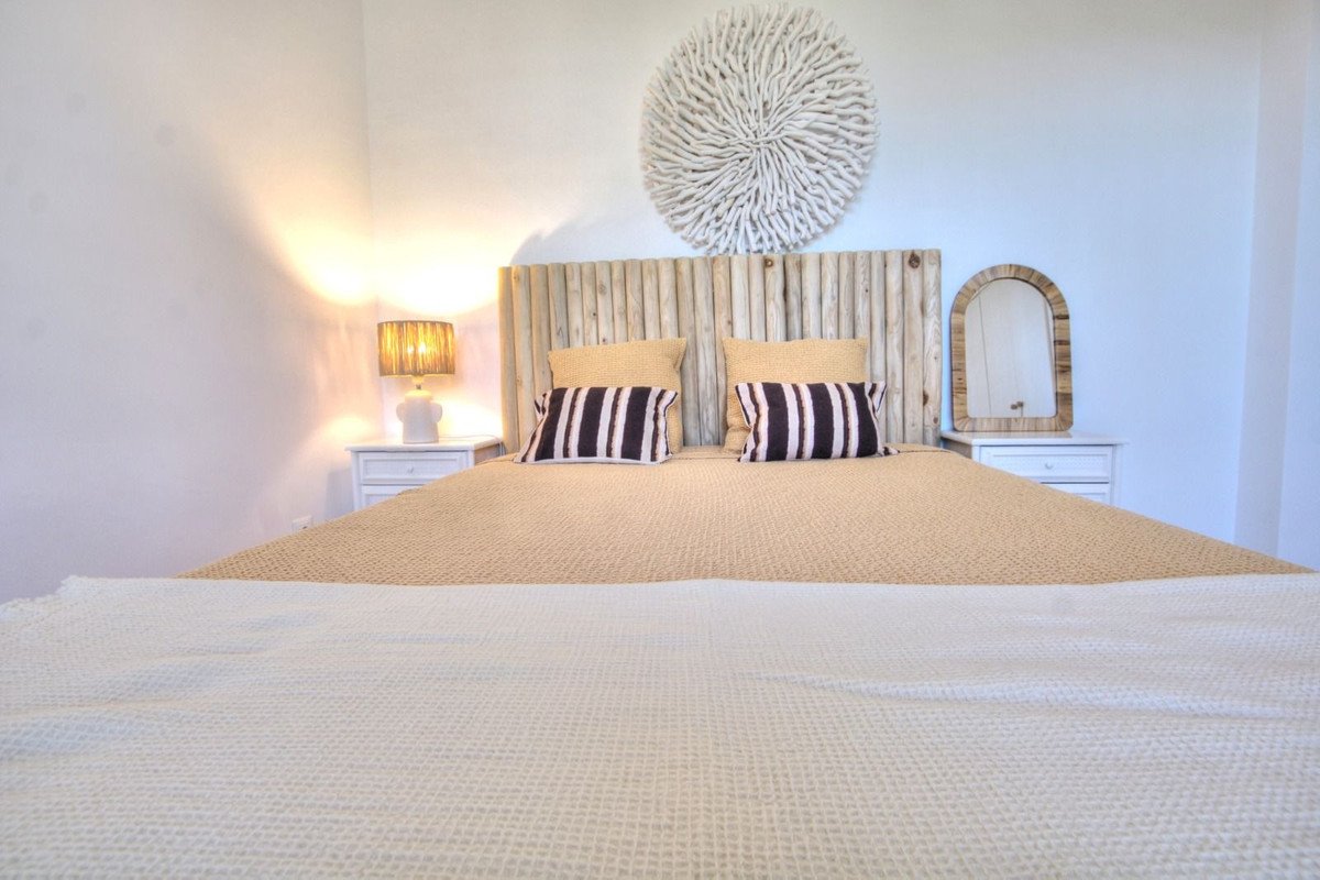 2 Bed Semi-Detached House in El Chaparral