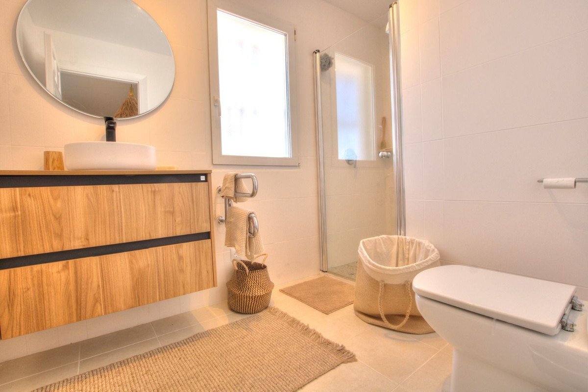 2 Bed Semi-Detached House in El Chaparral