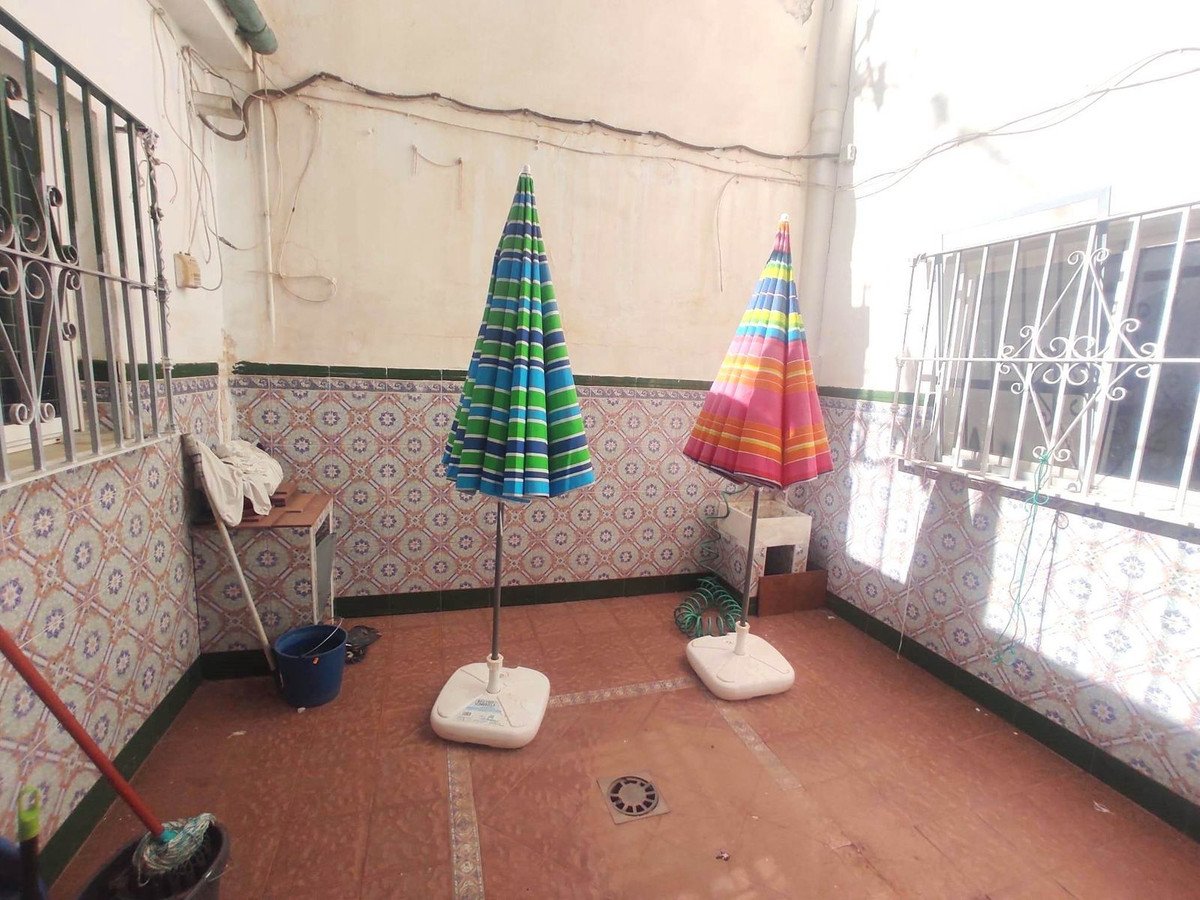 4 Bed Townhouse in Capuchinos