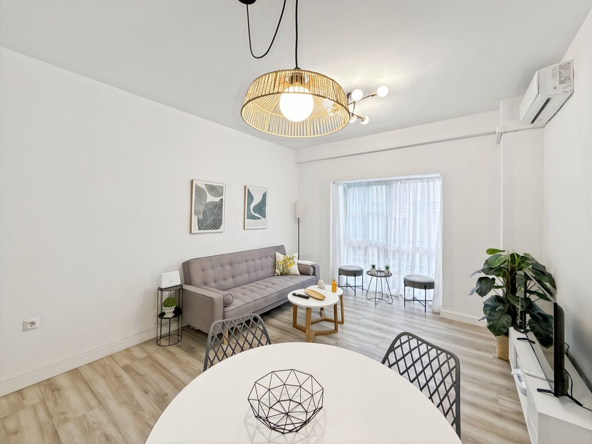 2 Bed Middle Floor Apartment in La Merced