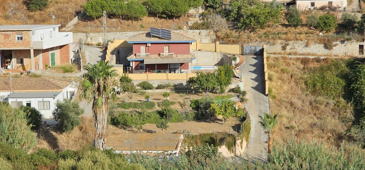 7 Bed Detached Villa in Campo Mijas
