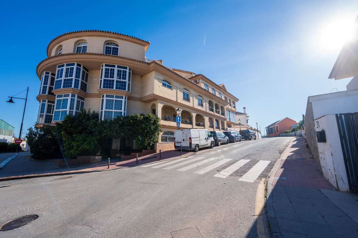 4 Bed Penthouse Duplex in Los Pacos