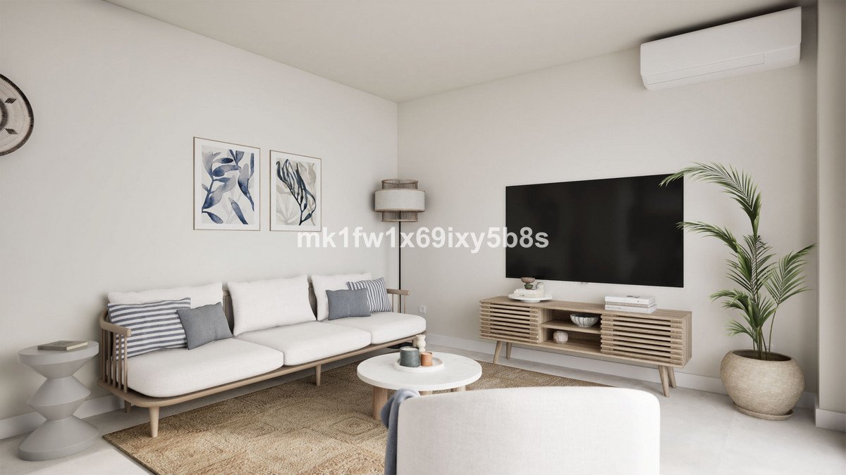 3 Bed Middle Floor Apartment in Málaga Centro