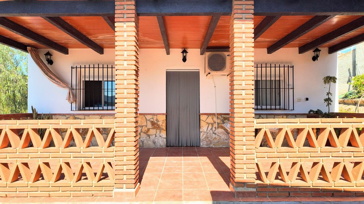 3 Bed Finca - Cortijo in Pizarra