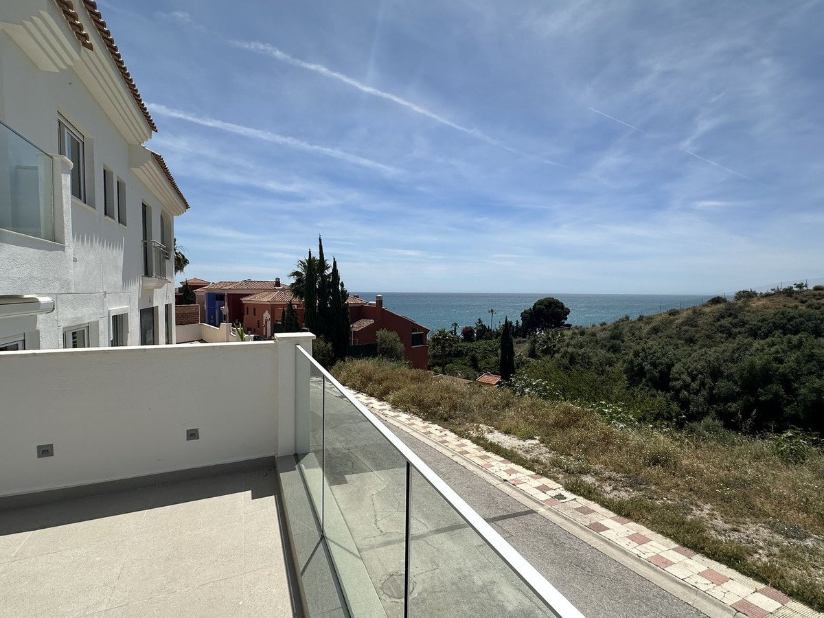 3 Bed Townhouse in Torrequebrada