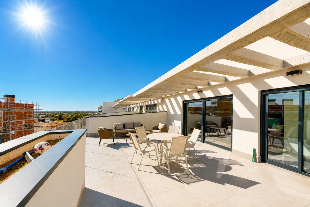 3 Bed Penthouse in Campoamor
