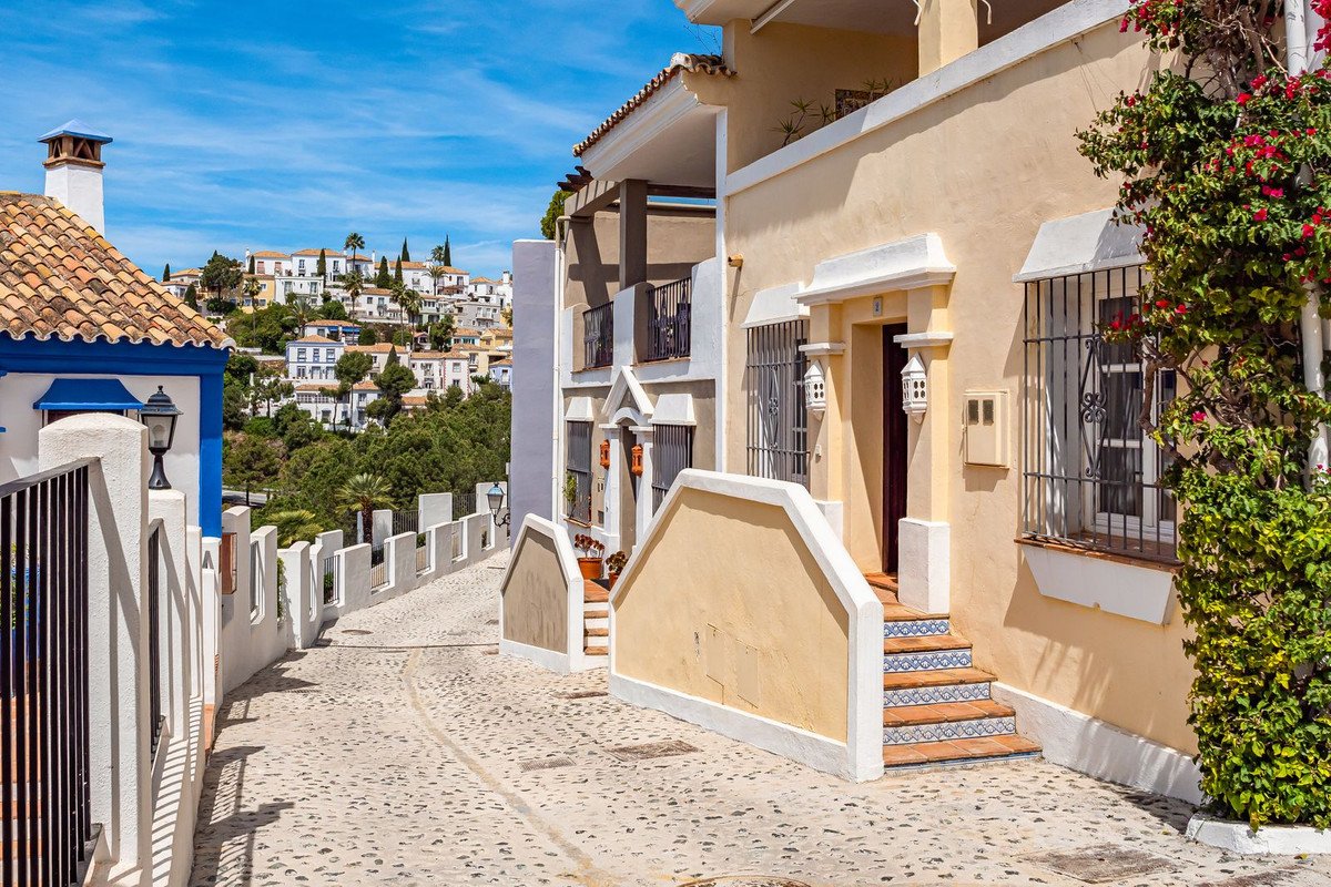 2 Bed Townhouse in La Heredia