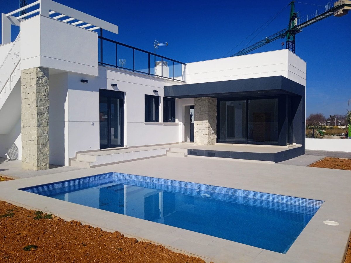 3 Bed Detached Villa in Els Poblets