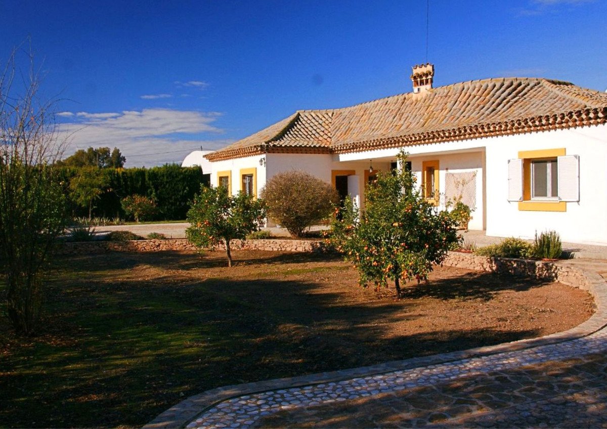 4 Bed Detached Villa in Lorca