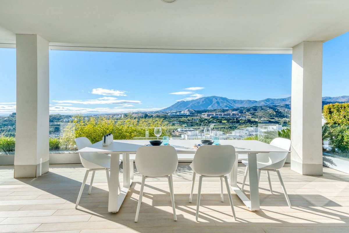 3 Bed Ground Floor Apartment in Estepona