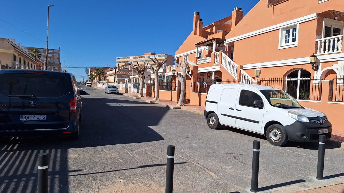 2 Bed Bungalow in La Mata