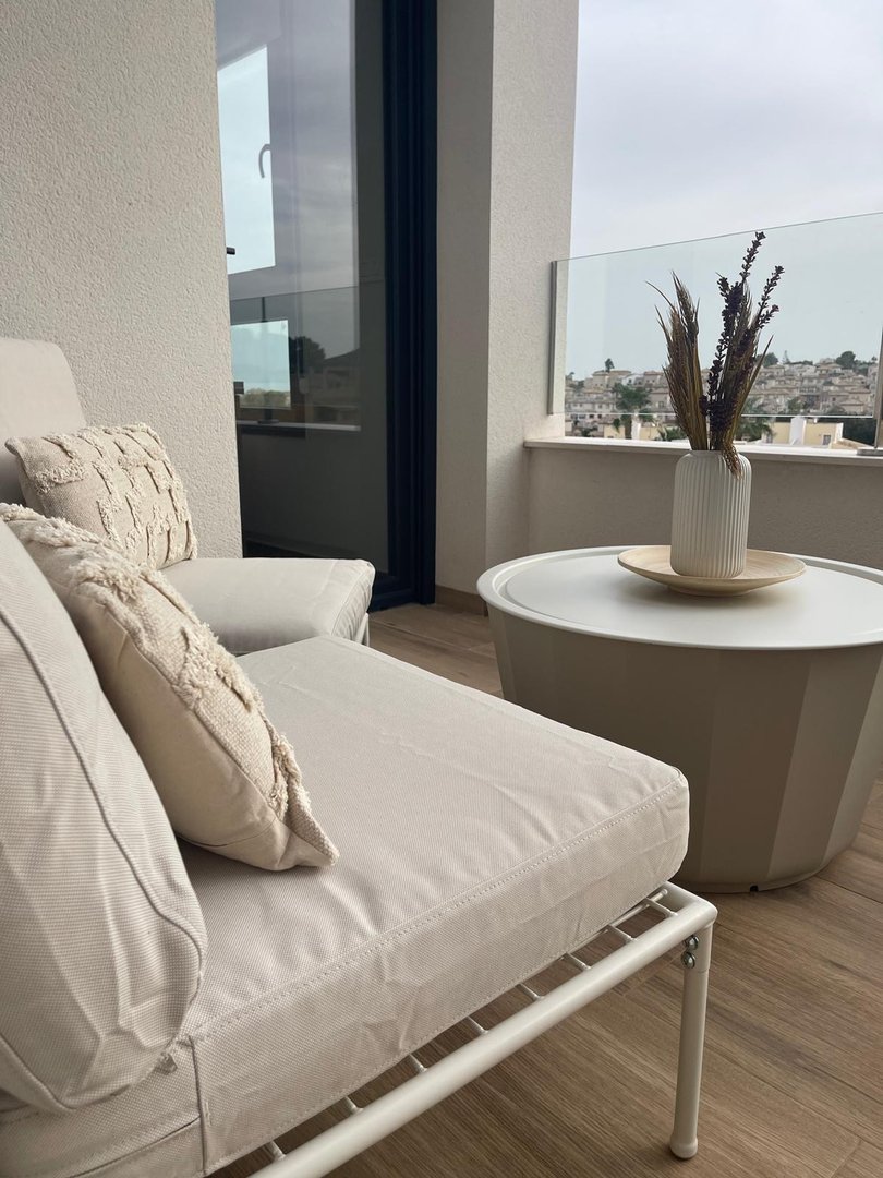2 Bed Penthouse in Orihuela Costa