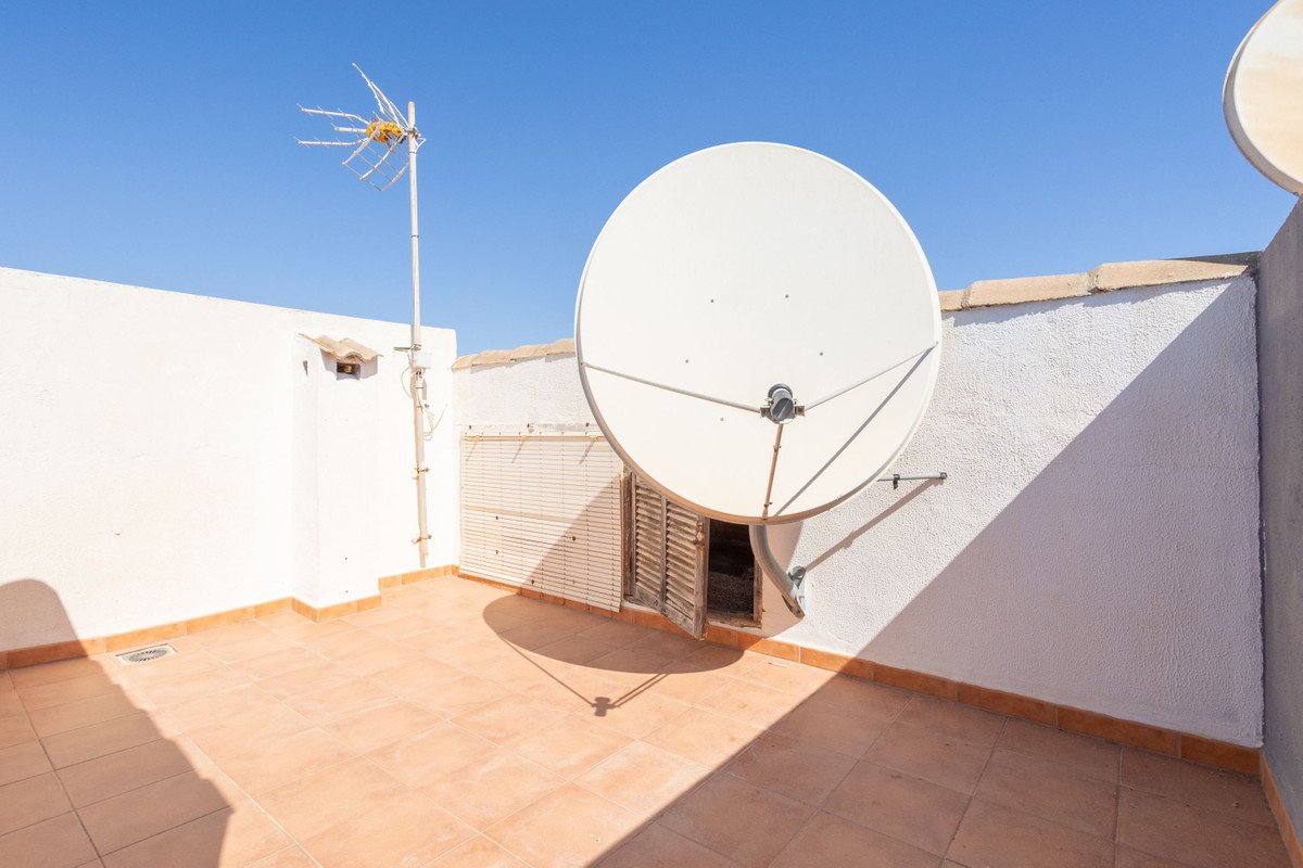 2 Bed Townhouse in Torrevieja