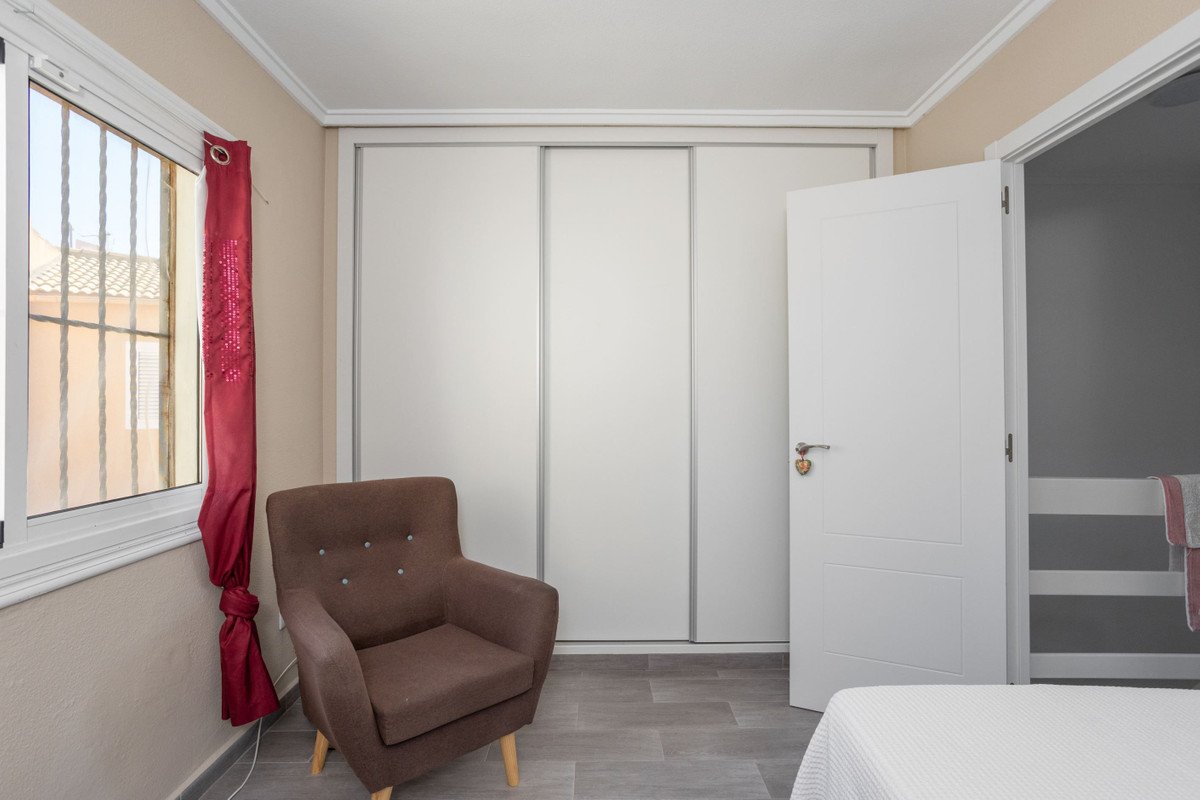 2 Bed Townhouse in Torrevieja