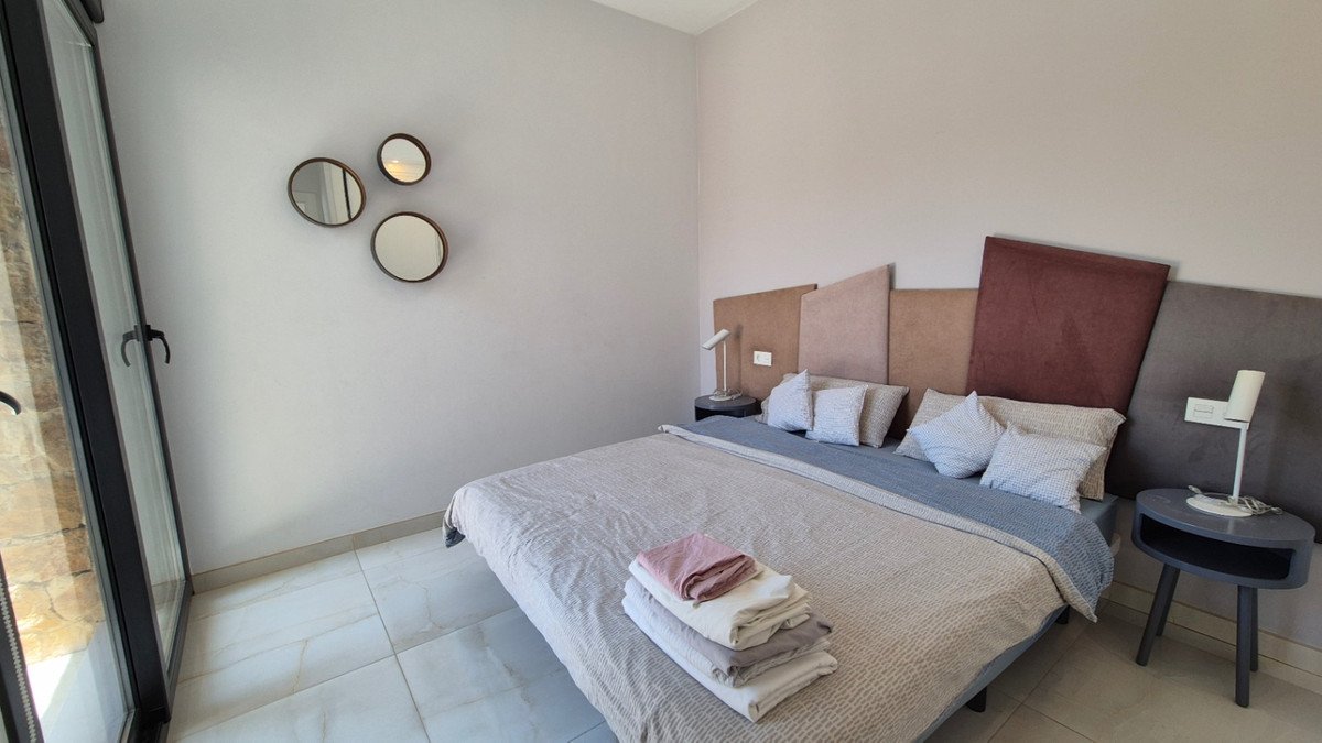4 Bed Detached Villa in Torrevieja