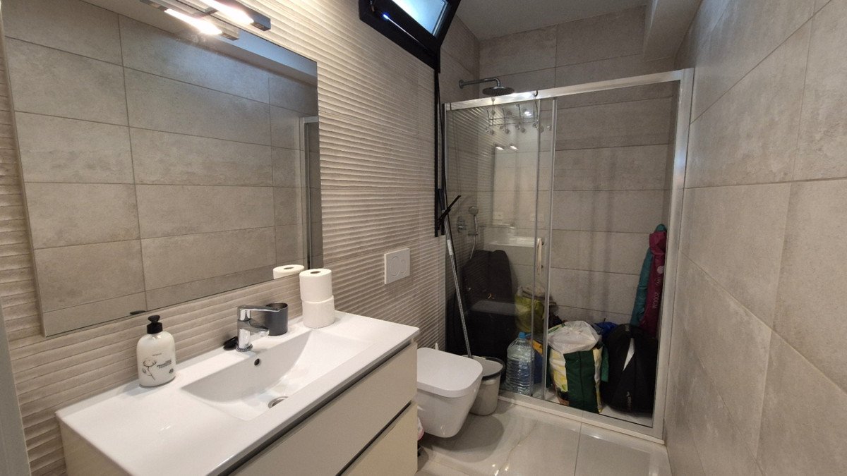 4 Bed Detached Villa in Torrevieja