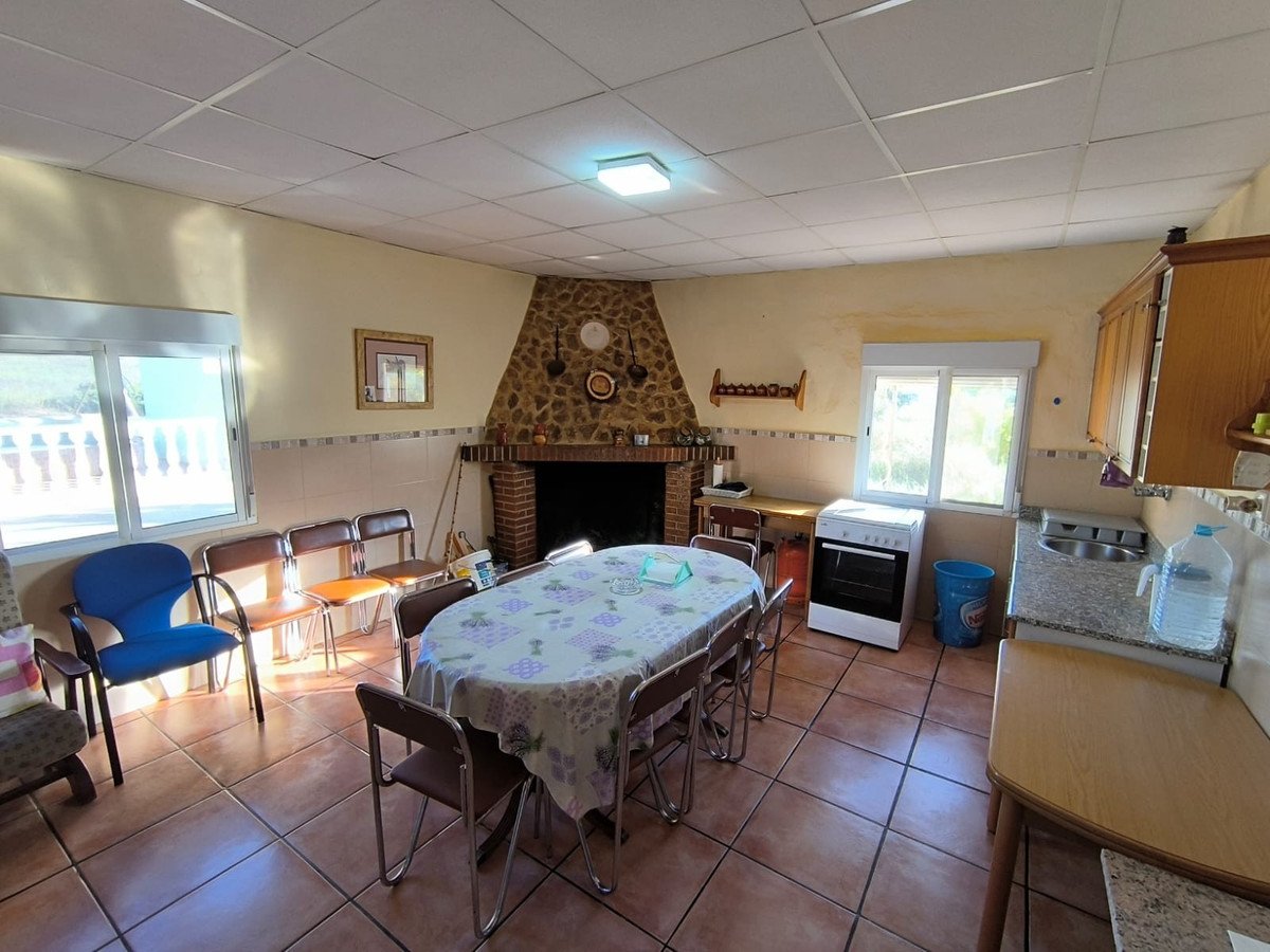 4 Bed Finca - Cortijo in Yecla