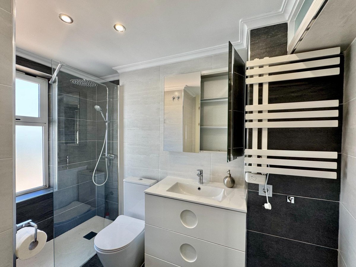 2 Bed Penthouse in Punta Prima