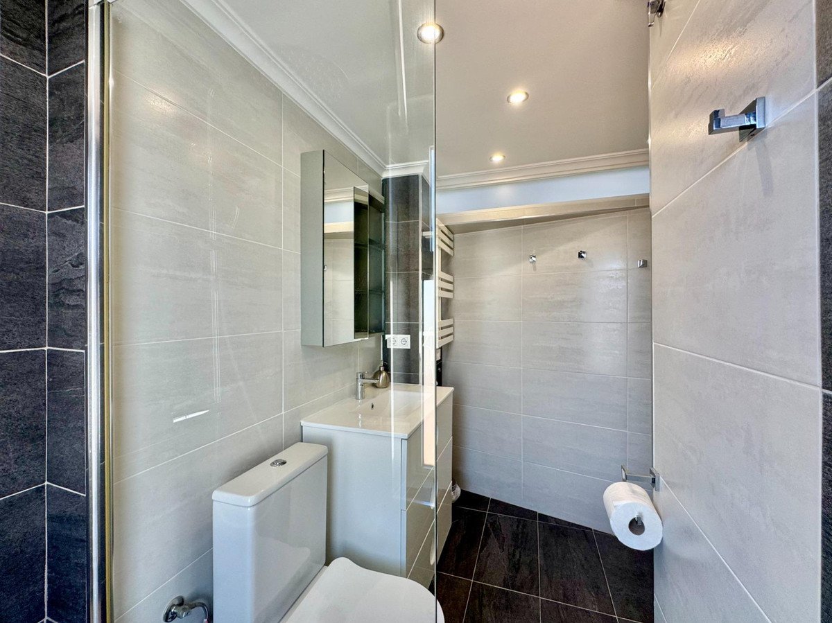 2 Bed Penthouse in Punta Prima