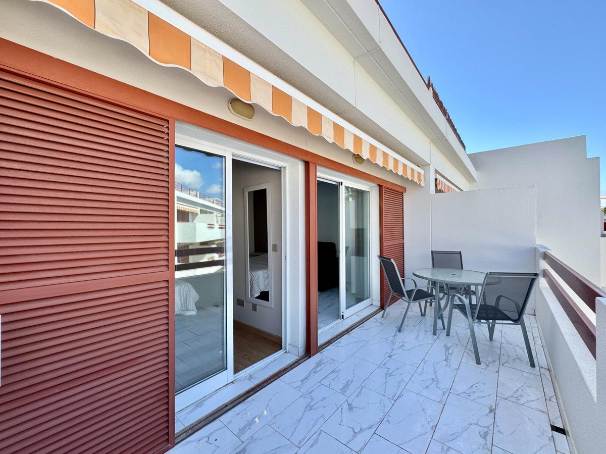 2 Bed Penthouse in Punta Prima