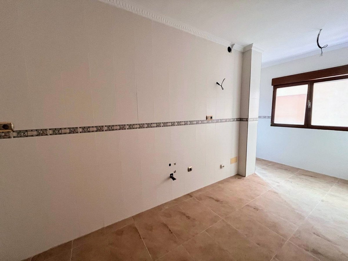 4 Bed Top Floor Apartment in Los Alcazares