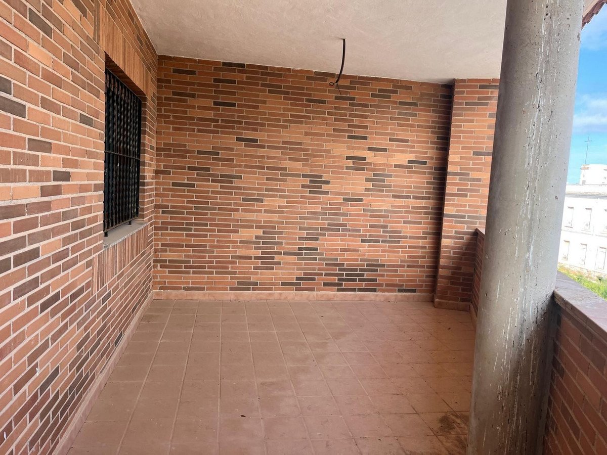 4 Bed Top Floor Apartment in Los Alcazares