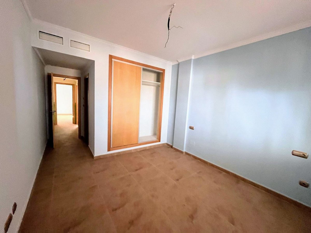 4 Bed Top Floor Apartment in Los Alcazares