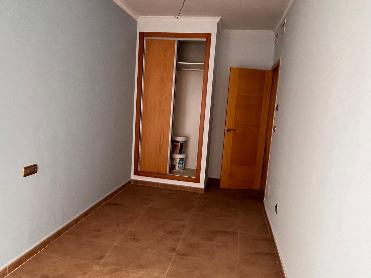 4 Bed Top Floor Apartment in Los Alcazares